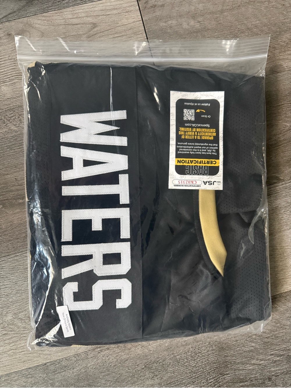 New Orleans Saints signed Anthony Waters jersey